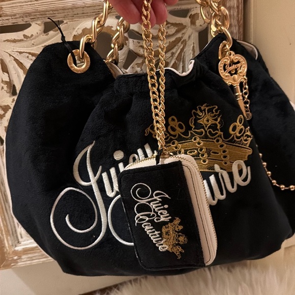 💗Juicy Couture Black and Gold Bag Set🩷 - Picture 5 of 16